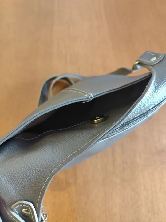 Bolsa Nina's Bag - Couro Legítimo - Como Nova - Foto 4