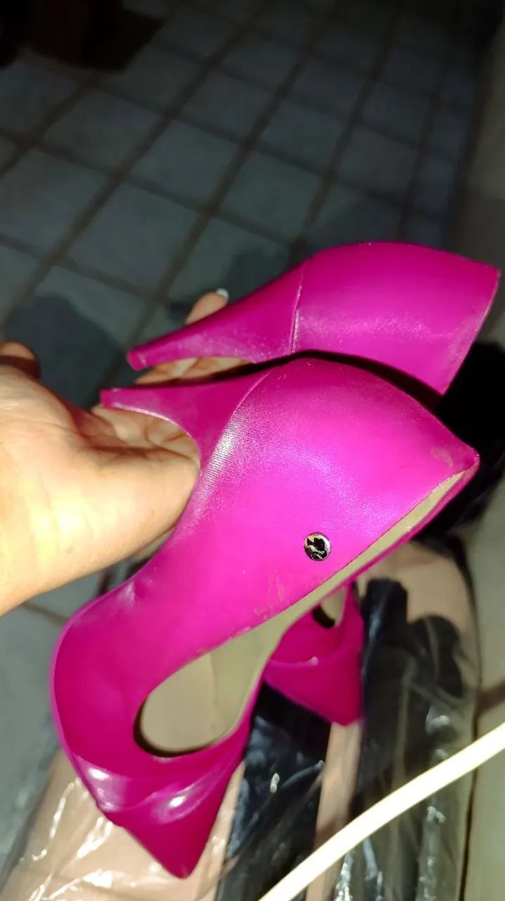 Sapato rosa oficial da Barbie 