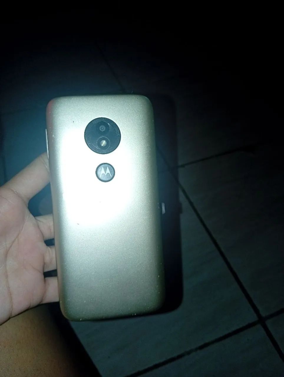 Vendo dois (2) celulares Motorola - Foto 3