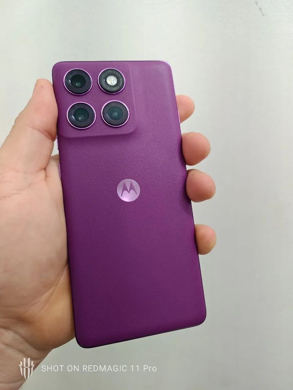 Motorola Edge 60 pro - Foto 2