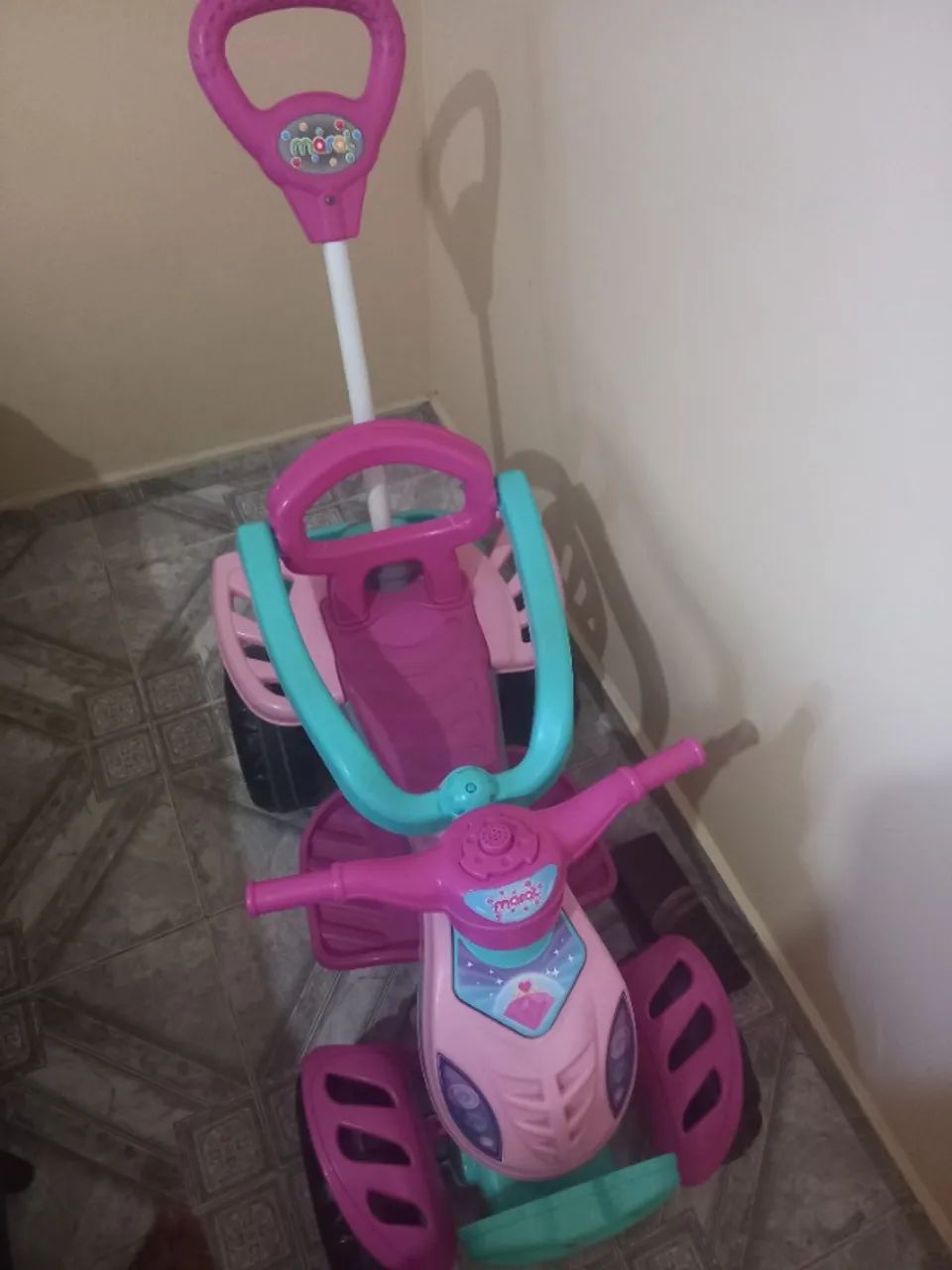 Carrinho de passeio quadriciculo