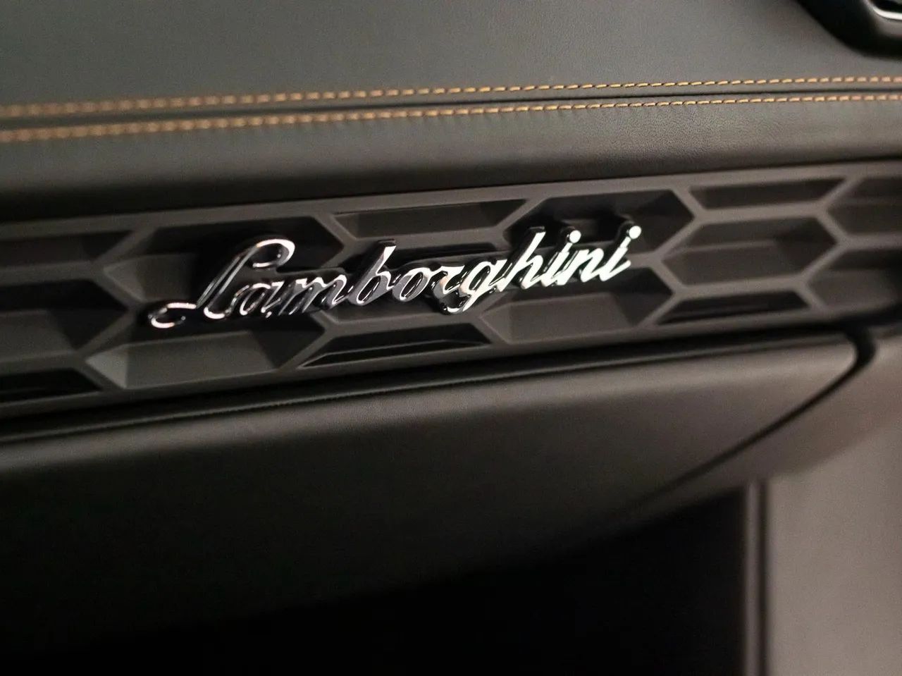 Lamborghini Huracan Coupe LP 610-4, foto 9 de 10