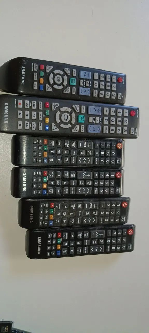 Controles diversos  - Foto 2