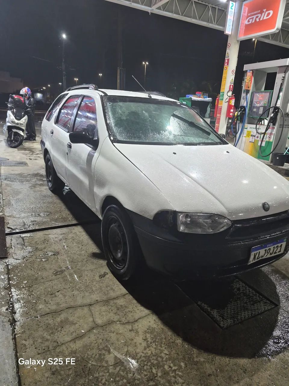 Fiat Palio Weekend 1.0 6-marchas 2000 - Foto 4