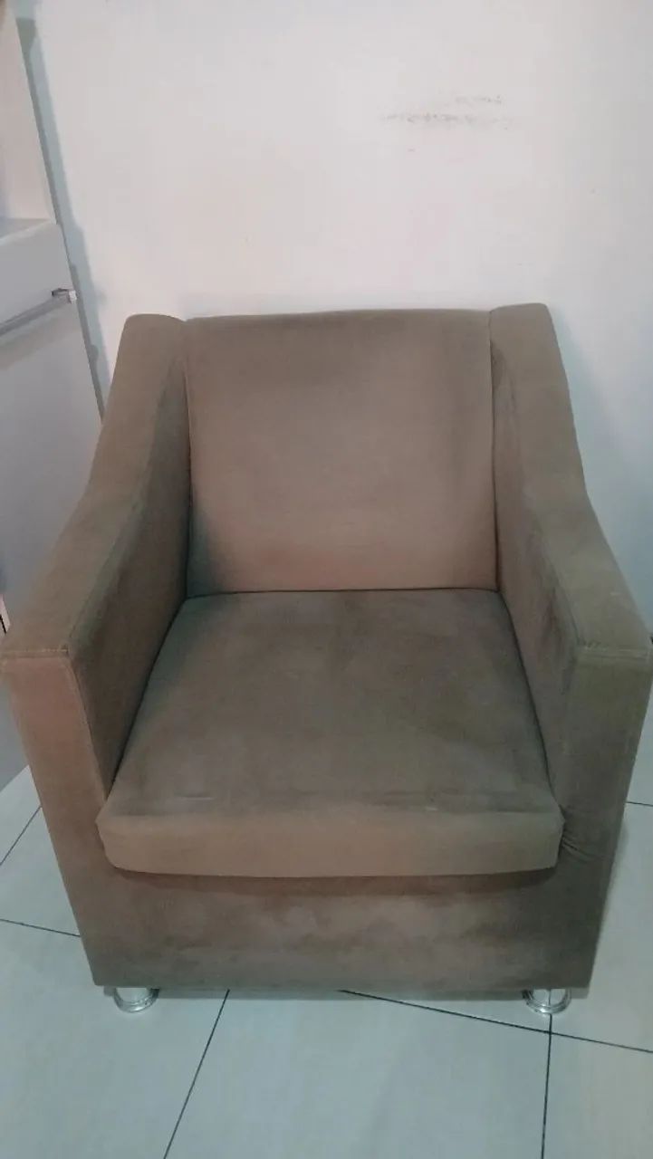 POLTRONA SIMPLES 