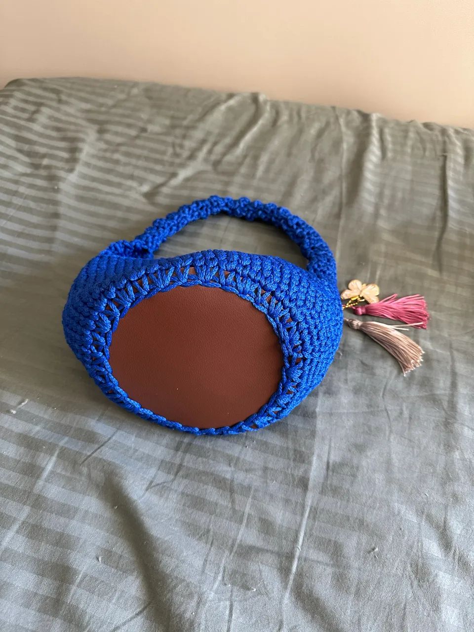 Bolsa de crochê alça trabalhada - Foto 4