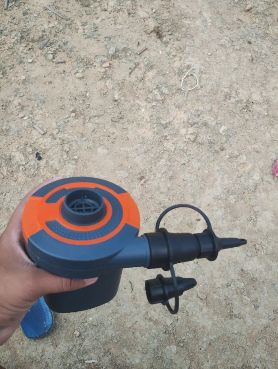 Bomba elétrica para encher infláveis  - Foto 2