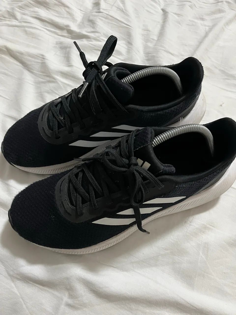 Tênis de corrida adidas - Foto 3
