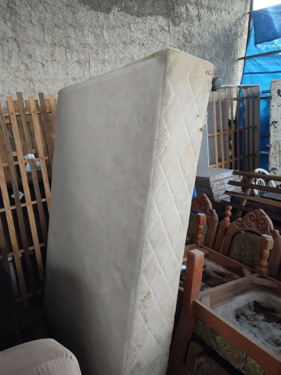 Base box de casal (com detalhes)