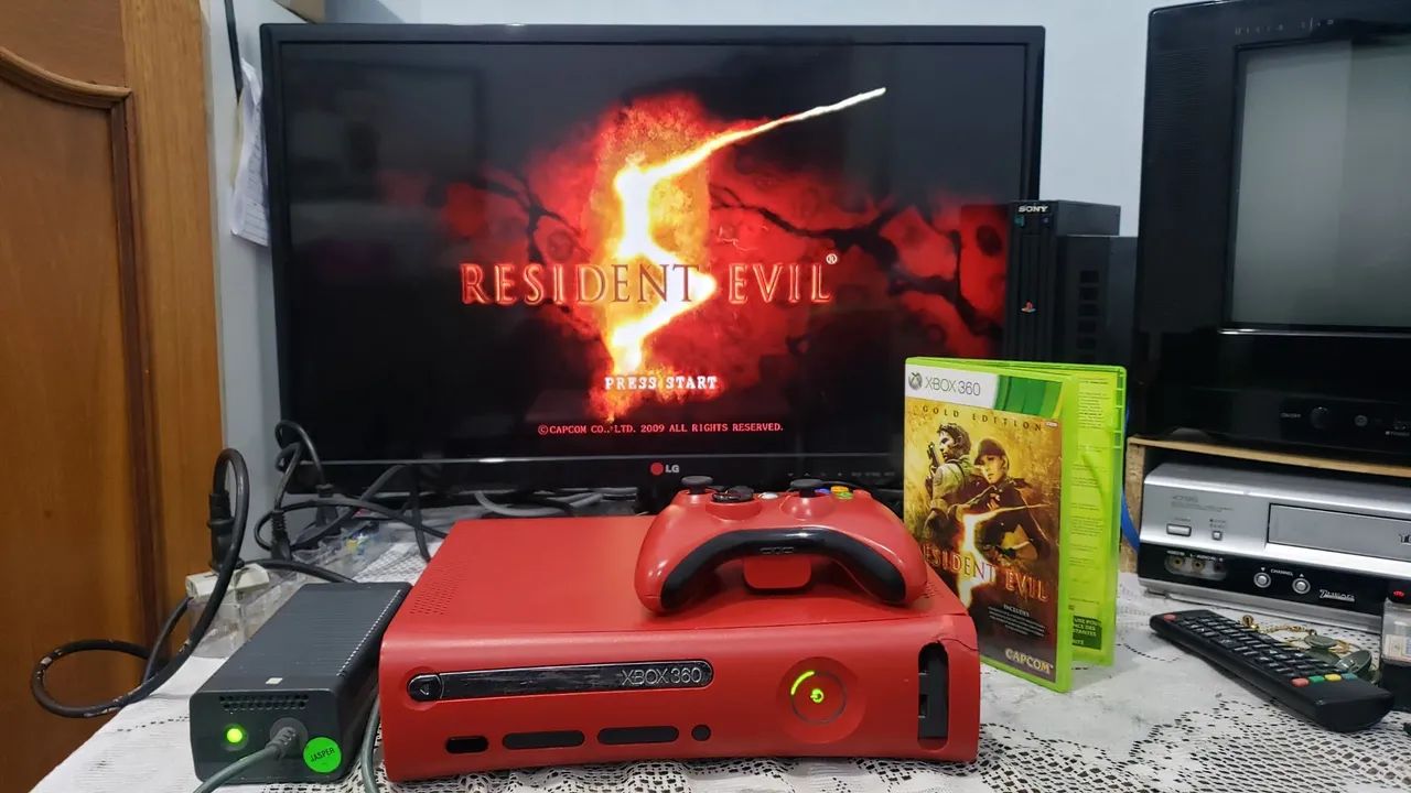 Xbox 360 Elite Fat Resident Evil 5 