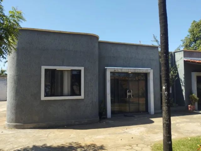 Casa em lote comercial - Foto 2