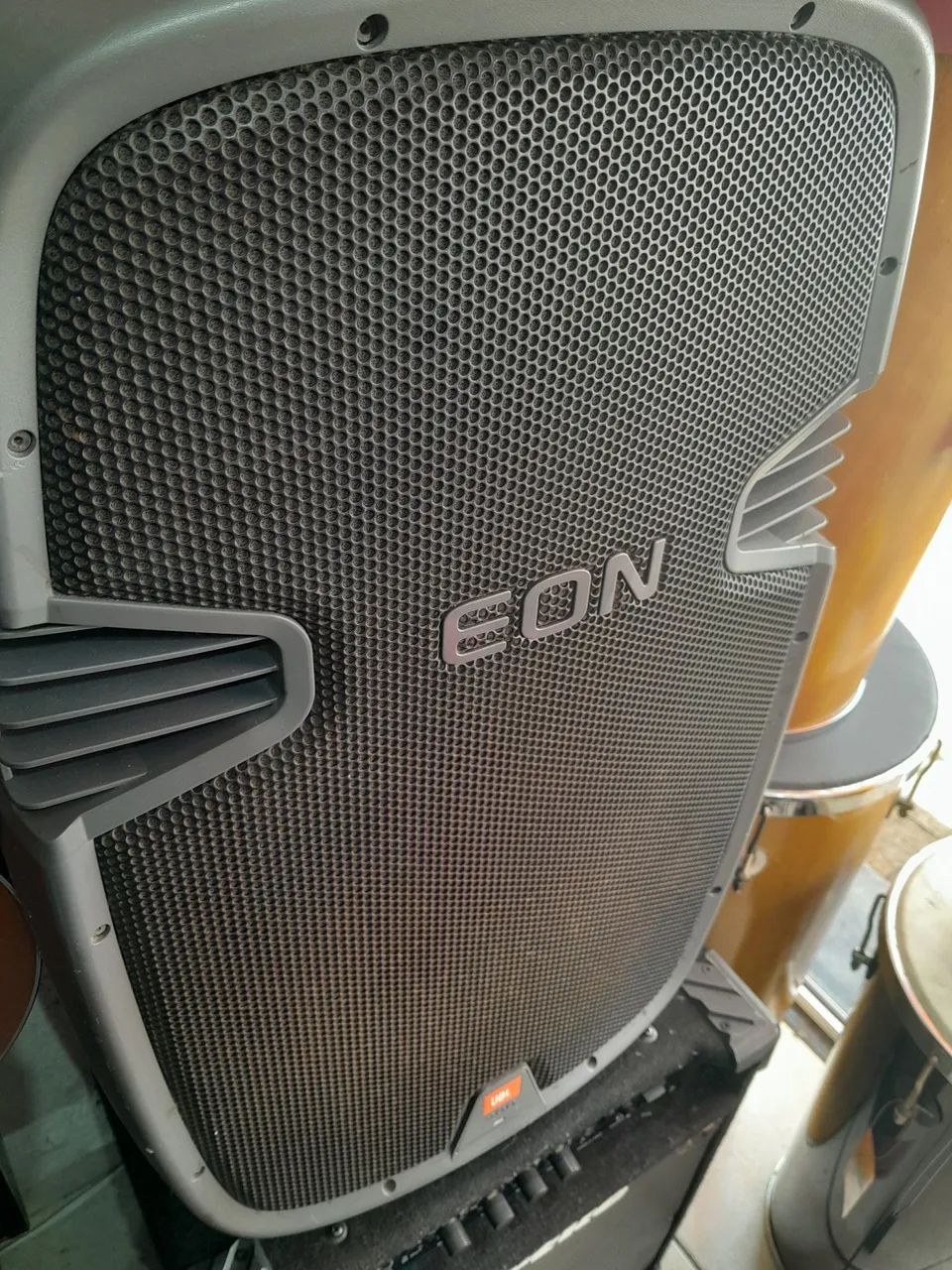 Caixa  Ativa JBL EON 315 - Foto 3