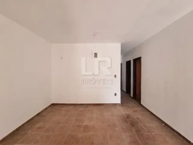Oportunidade: Casa de 3 quartos suítes e amplo quintal, à 500 mts do centro comércio *JS01 - Foto 4