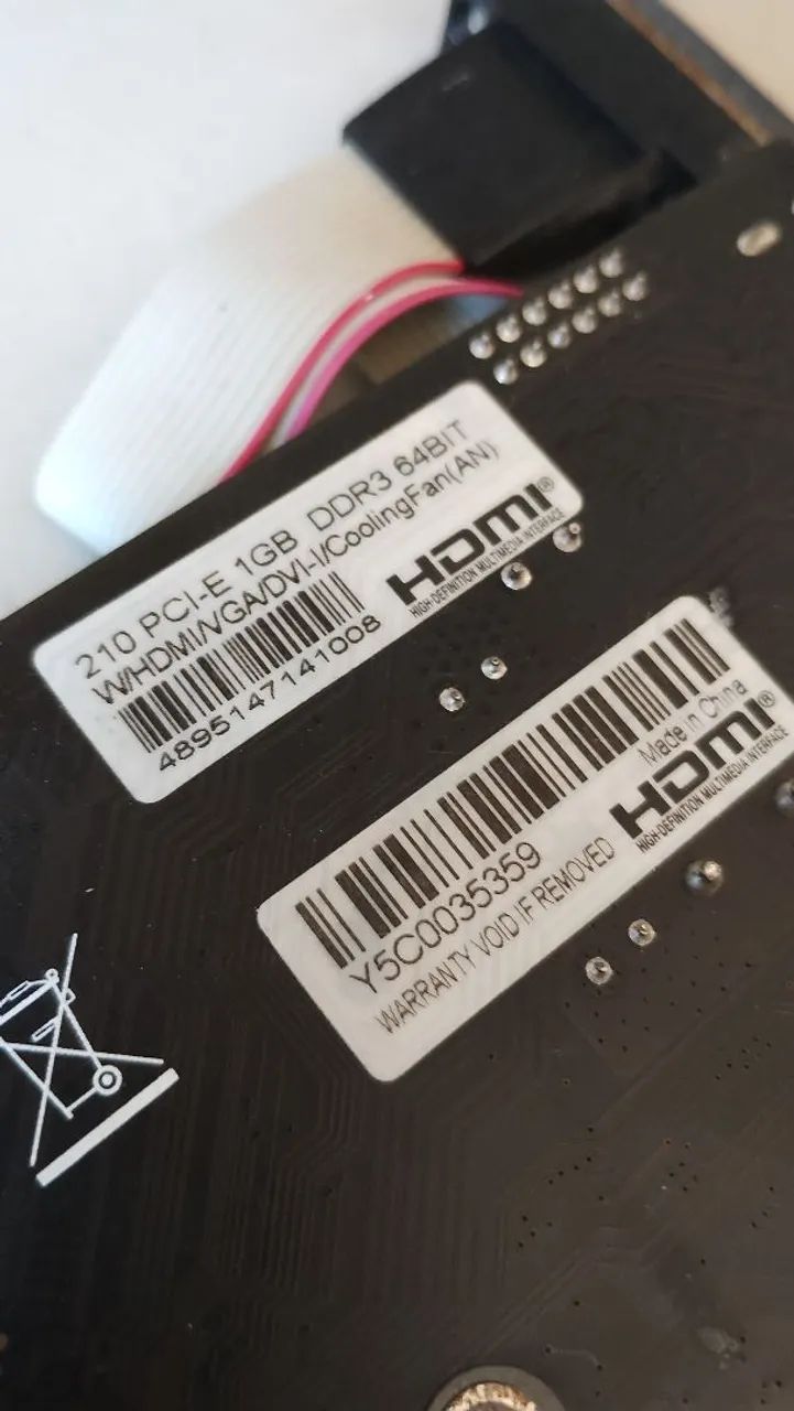 Placa de vídeo Gt210  - Foto 4