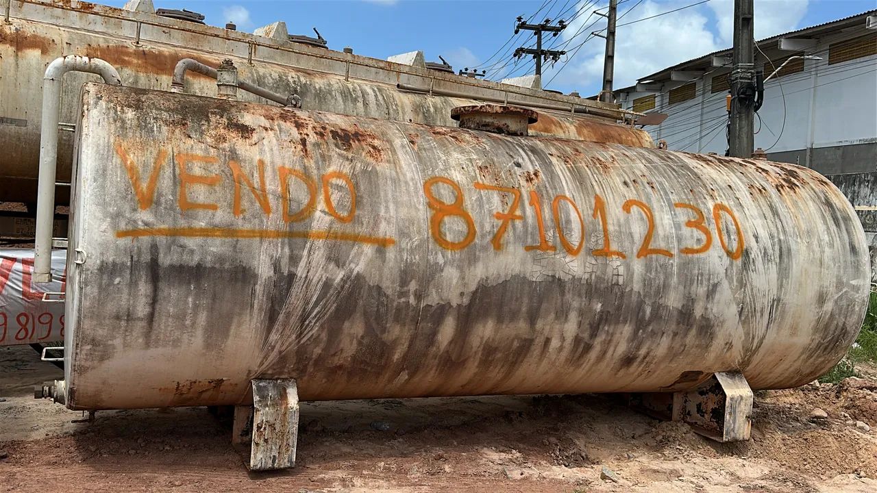 Tanque pra armazenamento de inflamáveis e outros. - Foto 2