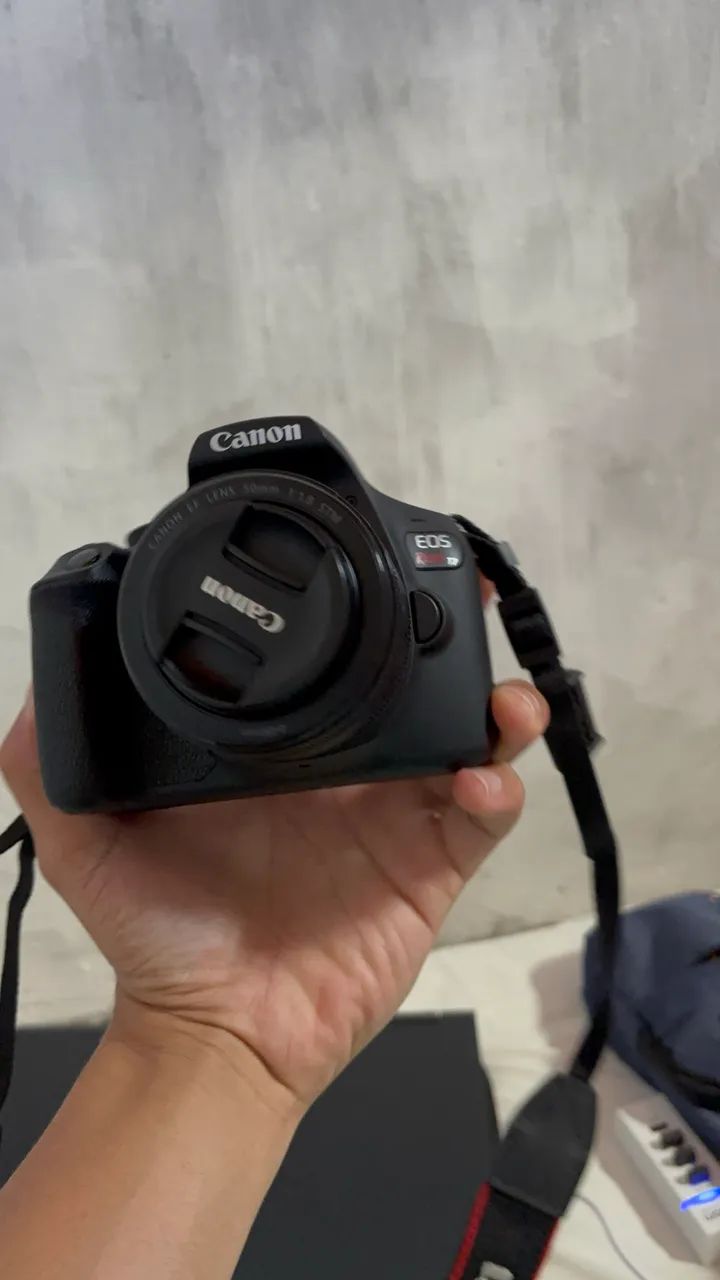 CÂNON T7+ - Foto 3