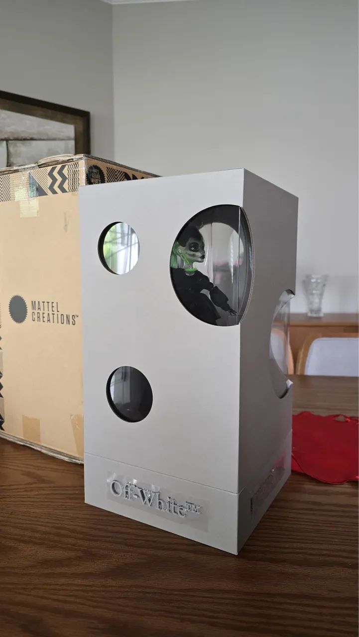 Monster high x off white symphanee - Foto 2