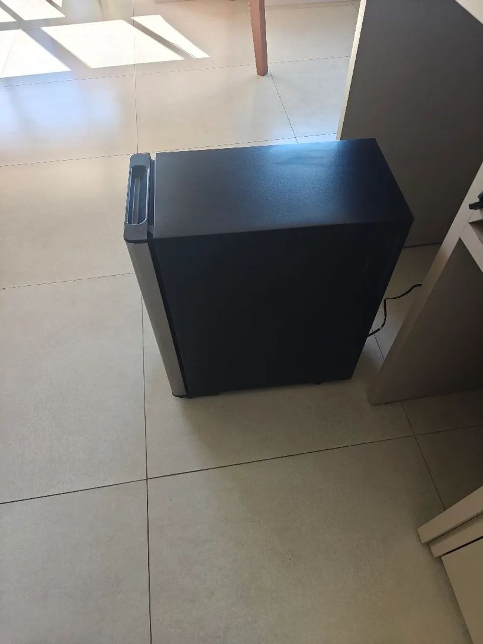 Adega climatizada Electrolux 12vag - Foto 2