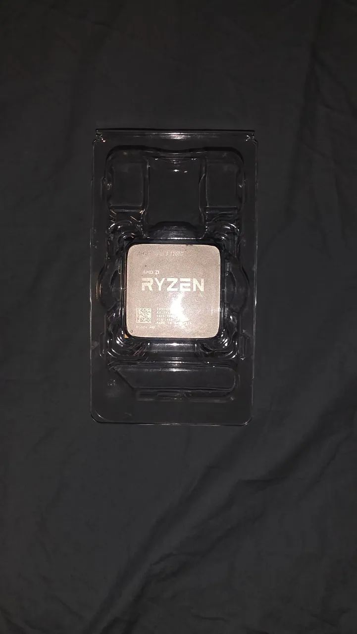 Ryzen 3 3200G com cooler incluso
