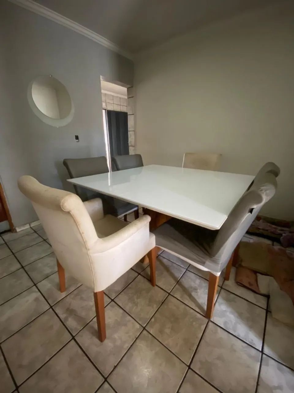 Mesa 6 lugares sendo 2 poltronas  - Foto 2