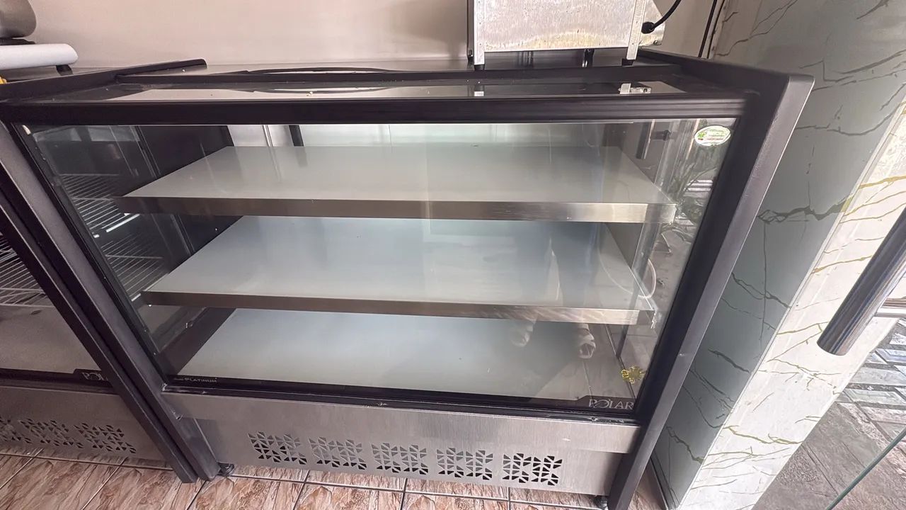 Balcão refrigerado e natarual 