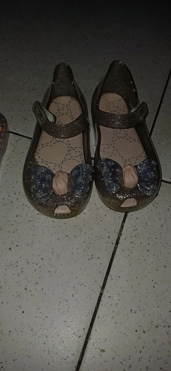 Sapatinha kids e precata 