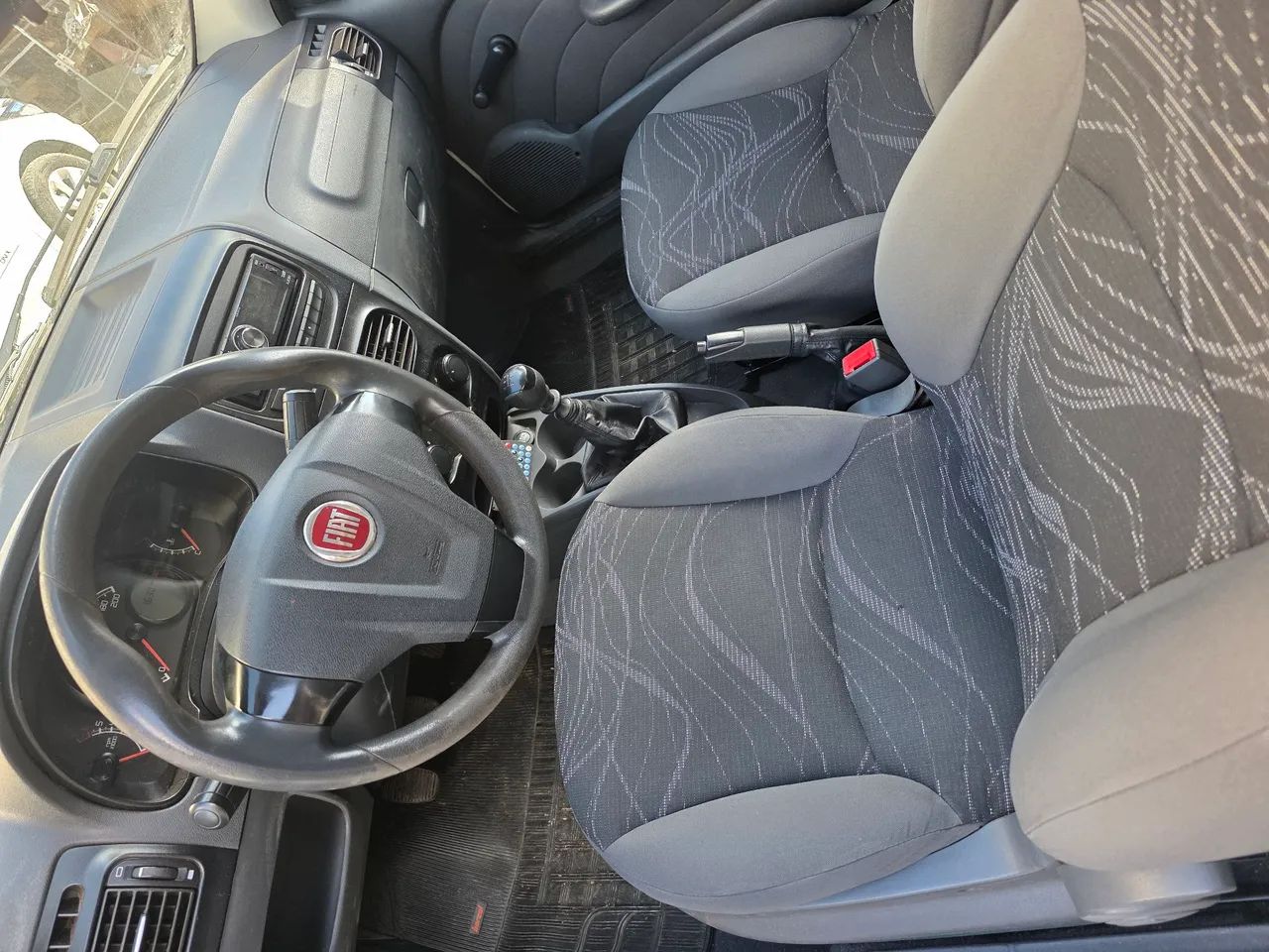 Fiat Strada Working 1.4 MPI Fire Flex 8V CS 2015 - Foto 4