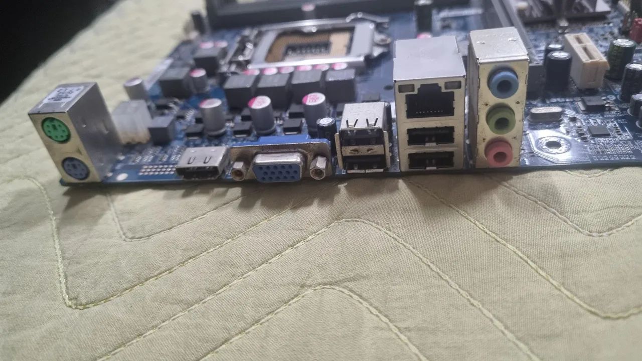 Placa H61 Eup Lga 1155 - Foto 2