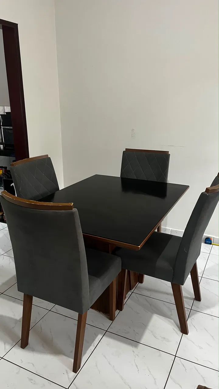 Mesa de jantar com 4 cadeiras - Foto 3