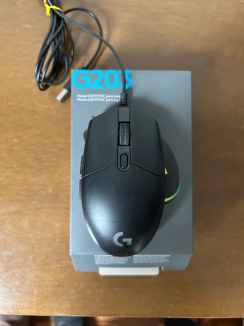 Mouse gamer Logitech G203 LIGHTSYNC RGB 8000 DPI com caixa