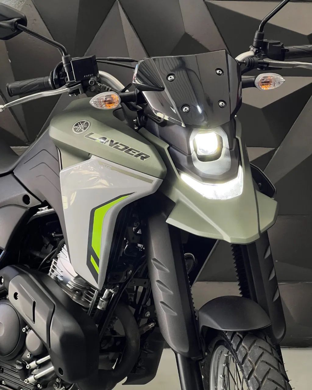 XTZ 250 LANDER CONNECTED - Foto 2