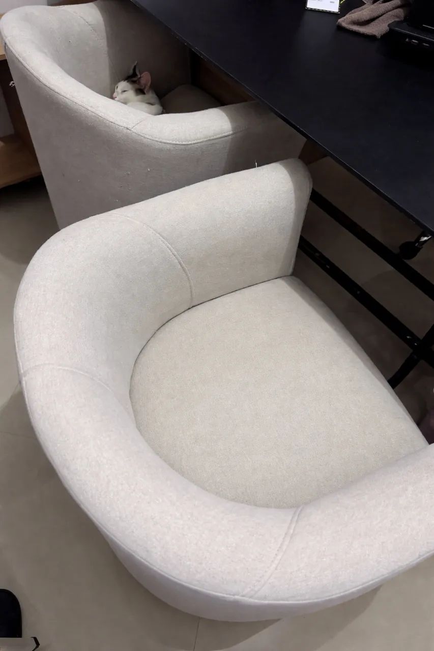 Poltronas64994170392450120