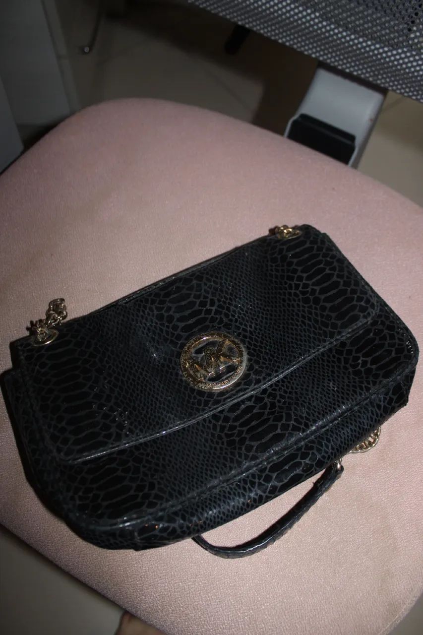 BOLSA MICHAEL KORS preta - Foto 2