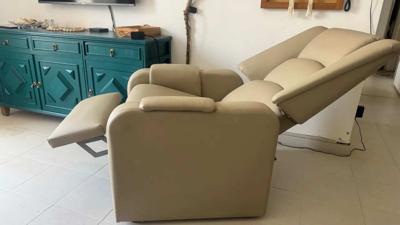 Poltrona reclinável  - Foto 3