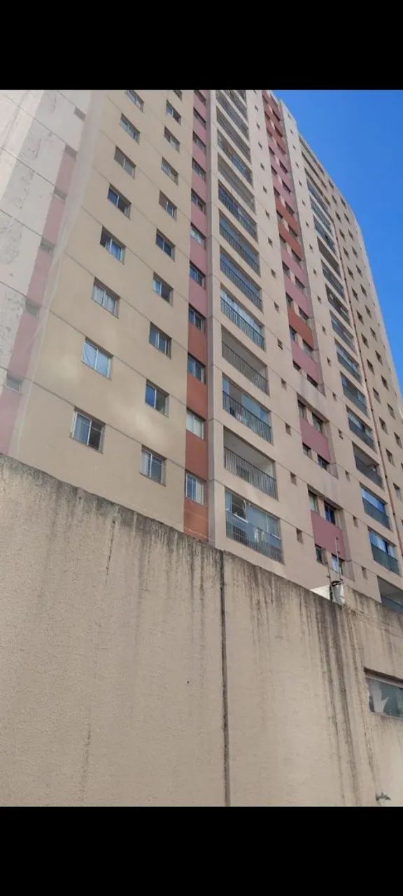 Preciso De Pintor e Ladrilheiro