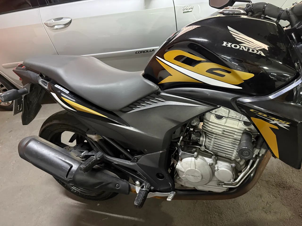Cbr 200r 