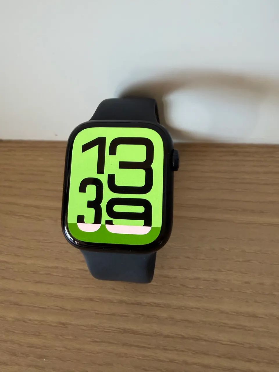 Apple Watch Series 8 45mm GPS + Celular (eSIM) - Produto Com Defeito - Leia  - Foto 2