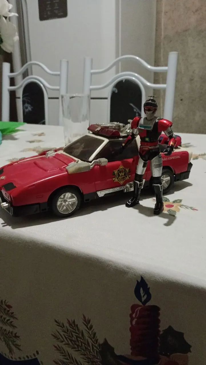 Carro e boneco winspector 
