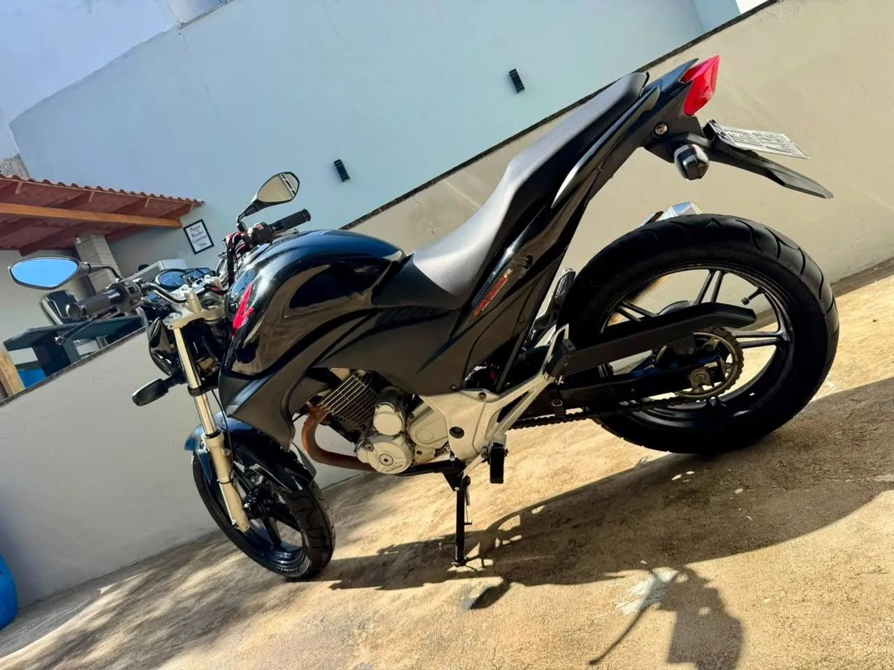 Cb 300 2011 - Foto 3