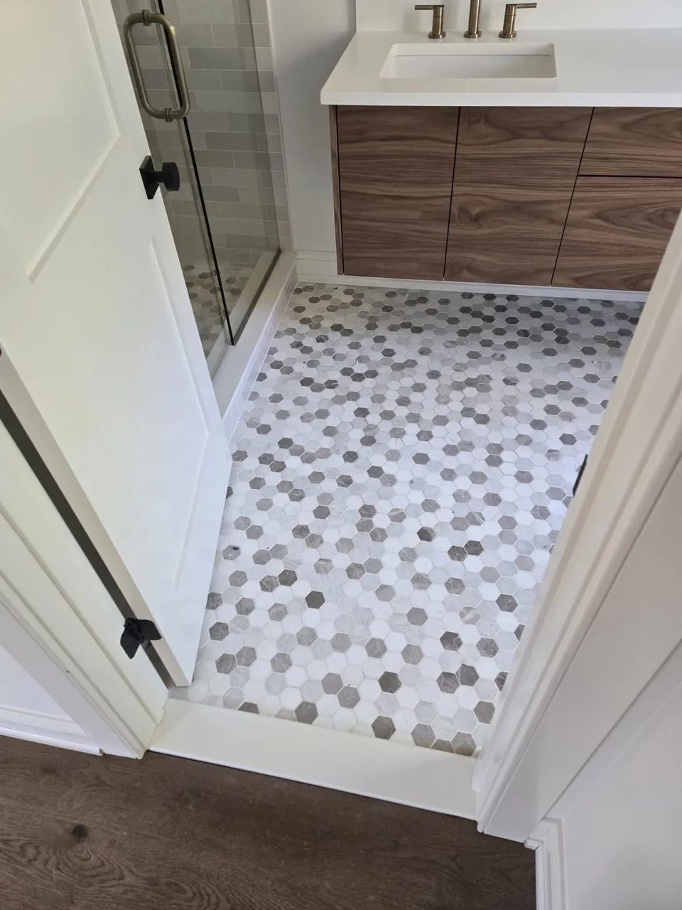 Instalaçao piso porcelanato e vinyl  - Foto 5