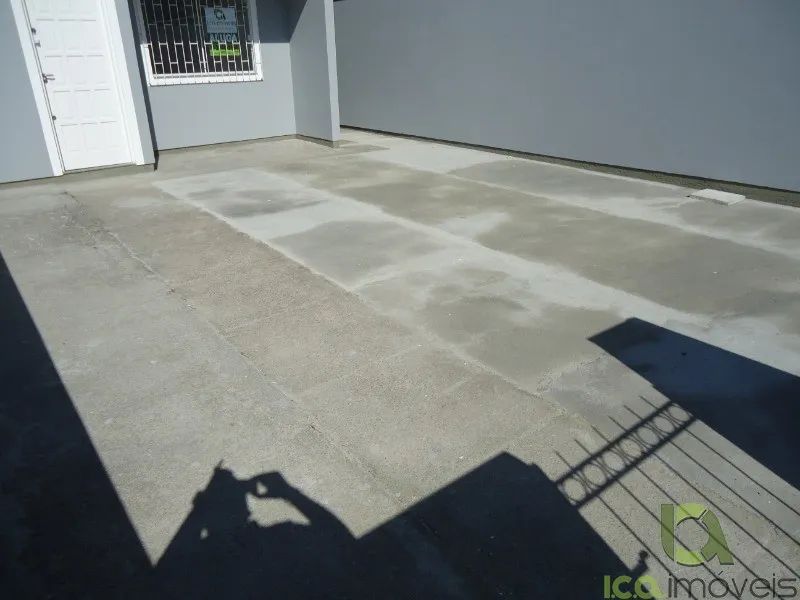 ALUGUE! CASA GEMINADA COM 2 QUARTOS! - Foto 3