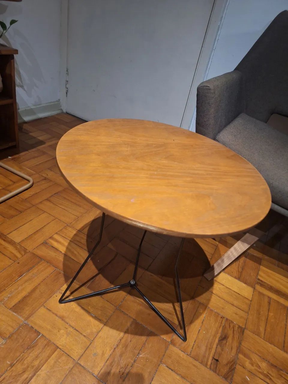 Mesinha lateral 