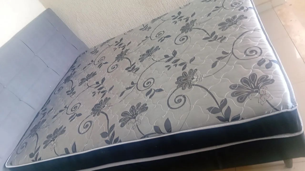Cama queem com cabeceira molas e macia confortável  - Foto 4