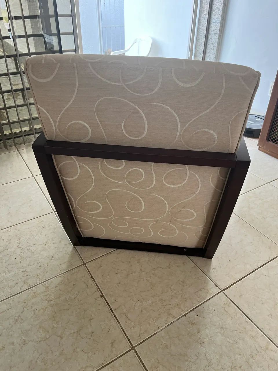 Poltronas - cada poltrona por 300,00 reais  - Foto 3