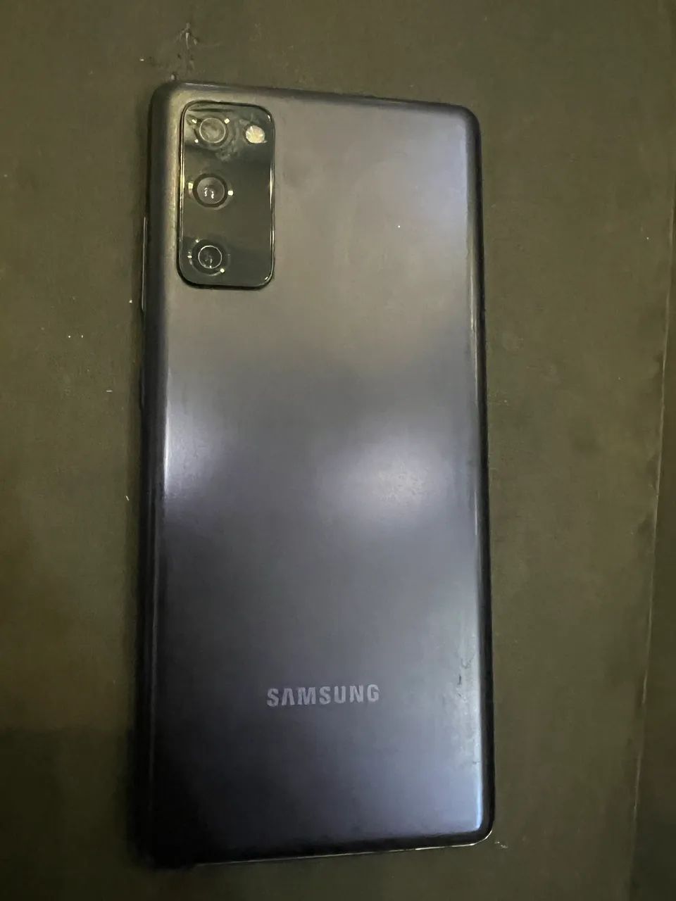 Samsung S20 FE 128GB funcionando perfeitamente tudo original 