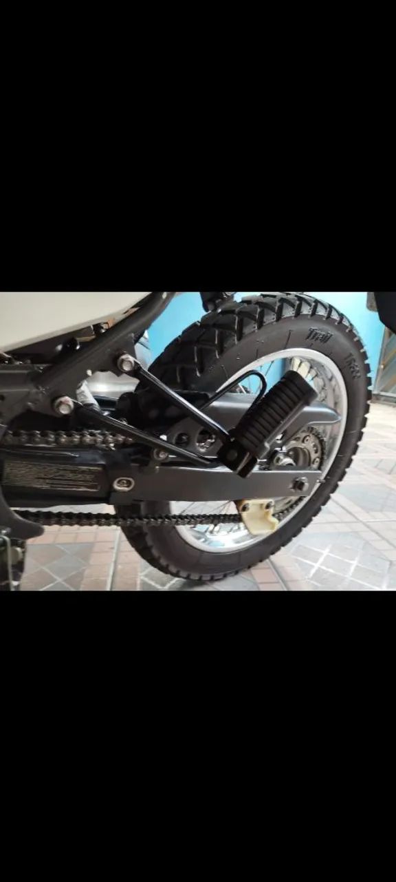 vendo Bros 2017 quitada documento ok em perfeito estado no meu nome - Foto 2