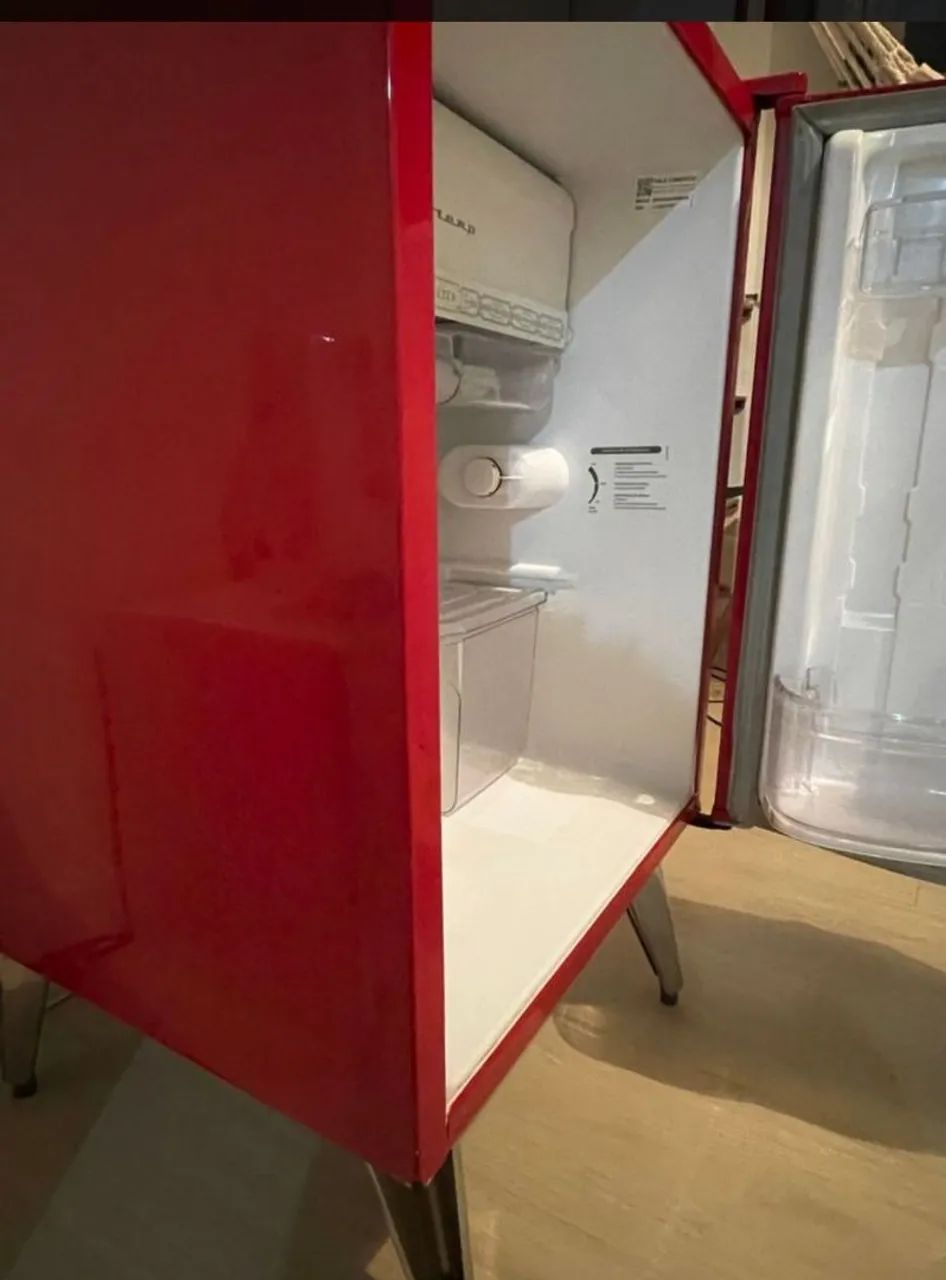 Frigobar Vermelho Retrô  - Foto 5