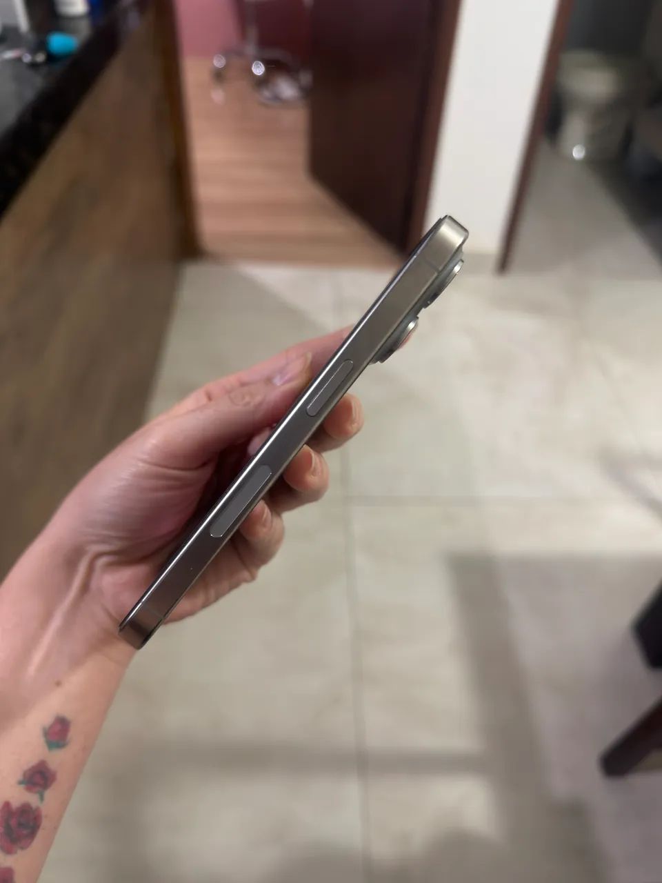 Iphone 15 pro 128gb - Foto 3