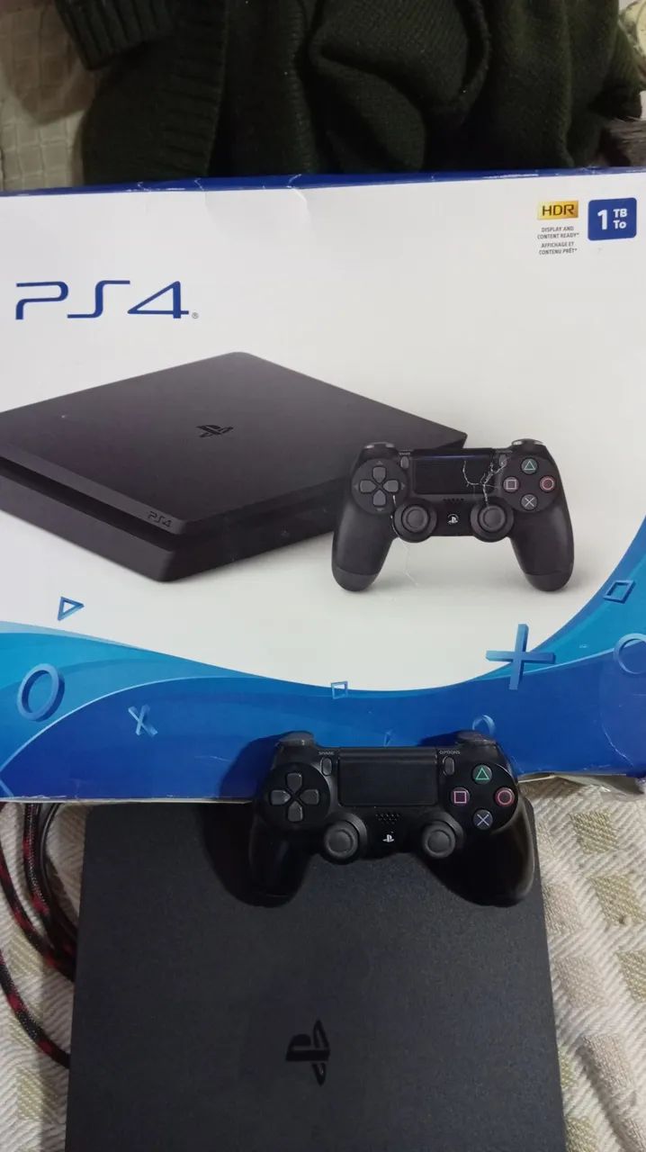 Playstation 4 Slim 1TB