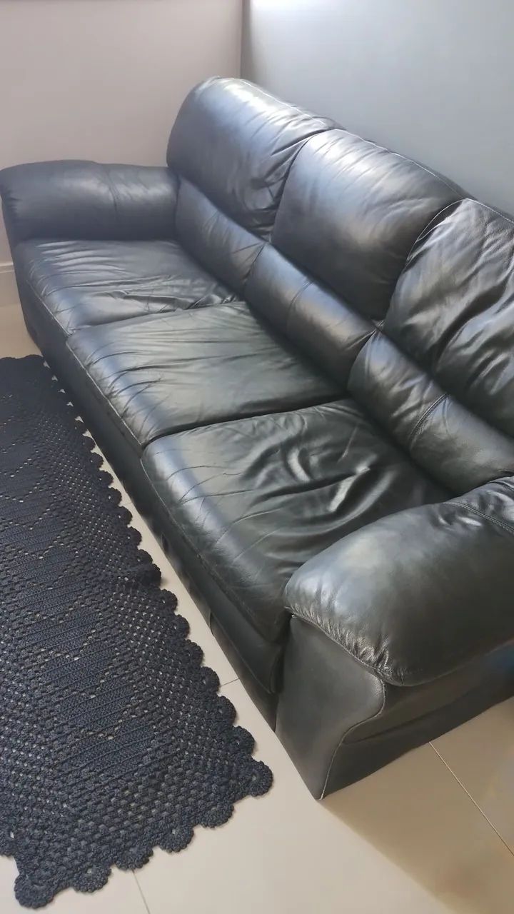 Sofá de couro 417563166984775681